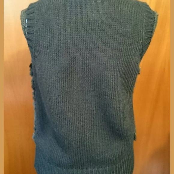 Northern Reflections Black Faux Fur Vest  S - Picture 4 of 7